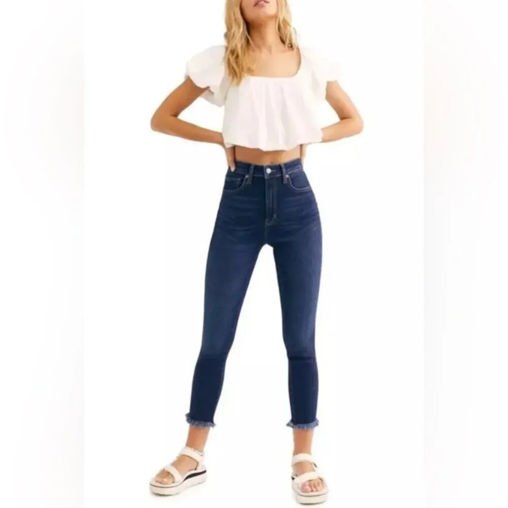 NWT FREE PEOPLE High Waist‎ Crop Raw Hem Denim Jegging Deep Indigo Size 28 & 29